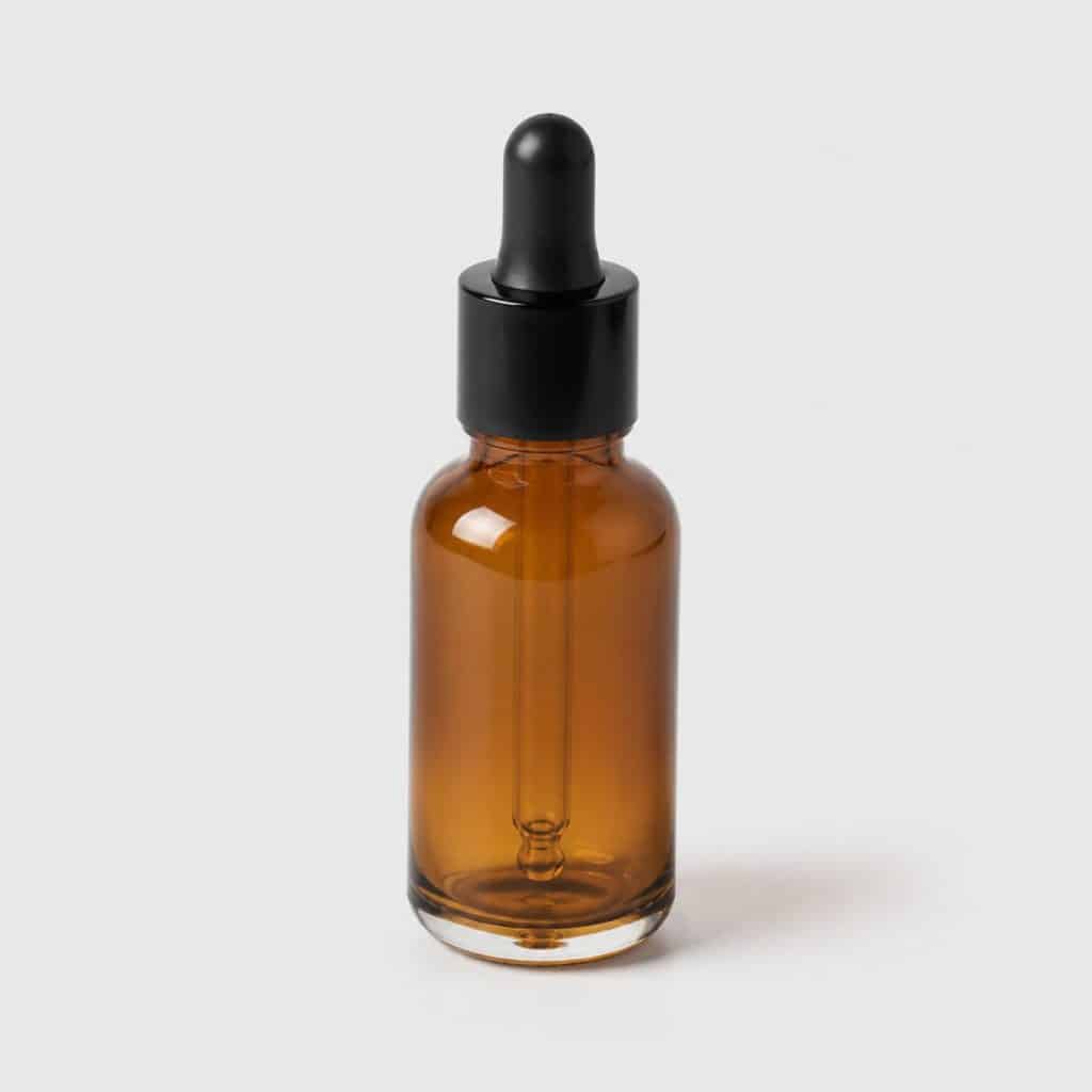 Flacon de sérum concentré vitamine C et acide hyaluronique 30 ml